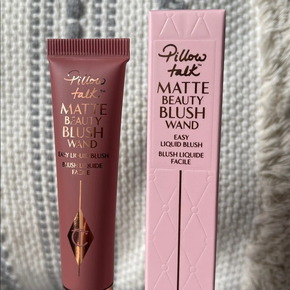 Charlotte Tilbury Matte - Beauty Blush Wand - Pillow Talk